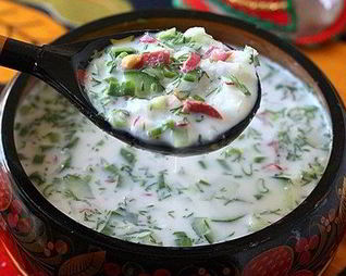 Окрошка с салями на кефире и газированной воде