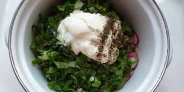 окрошка со свеклой и курицей