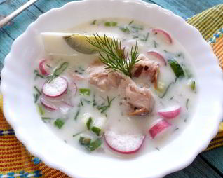 Овощная окрошка с тунцом