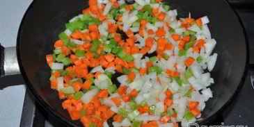 куриный суп с овощами по-мексикански