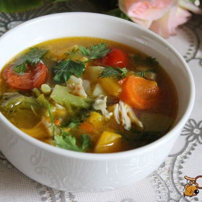 Куриный суп с овощами