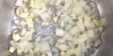 минестроне с рисом и песто из руколы