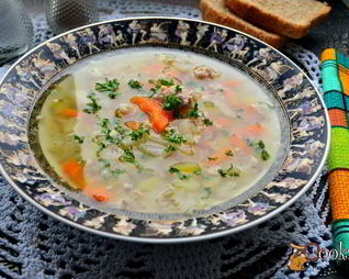 Овощной суп с гречкой и куриным фаршем