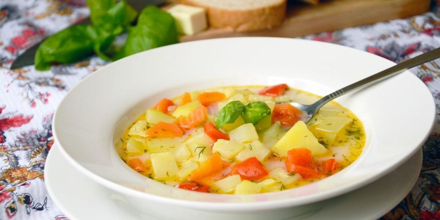 Рецепт овощного супа с кабачками и плавленым сыром