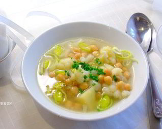 Овощной суп с нутом