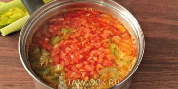 постный овощной суп с сельдереем