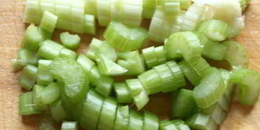 суп овощной с пельменями