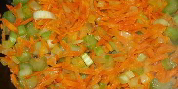 суп овощной с пельменями