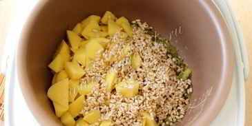 рассольник с фрикадельками в мультиварке