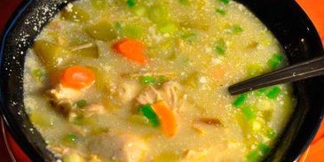 рассольник с курицей и перловкой