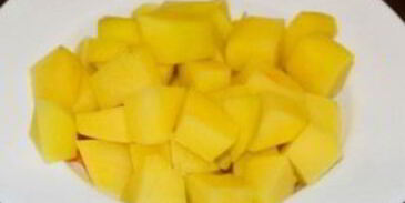 рассольник с огурцами и перловкой