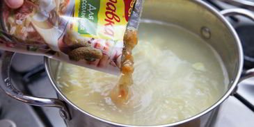 рассольник с рыбой и перловой крупой