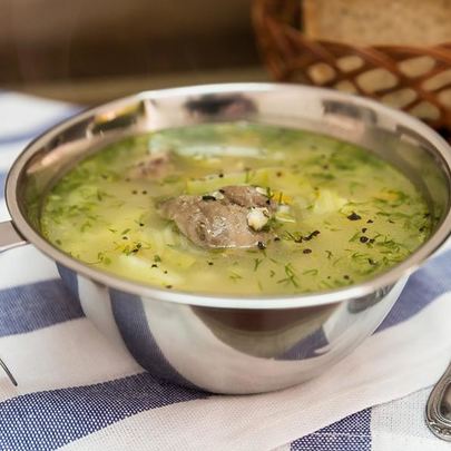 Рассольник со свининой и перловкой