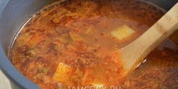 вегетарианский рассольник с сушеными грибами