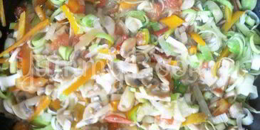 куриные щи с грибами и лапшой