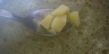 летние щи из молодой капусты со сладким перцем