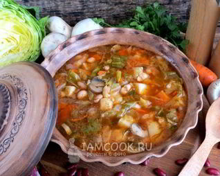 Постные щи с фасолью