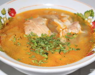 Щи с курицей по-деревенски