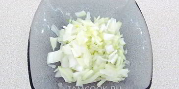 щи с рыбными консервами в мультиварке