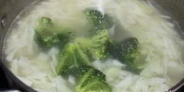 щи с цветной капустой