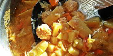 щи сборные с фасолью и фрикадельками