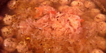 щи сборные с фасолью и фрикадельками