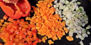 щи сборные с фасолью и фрикадельками