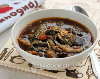 Грибная солянка с капустой