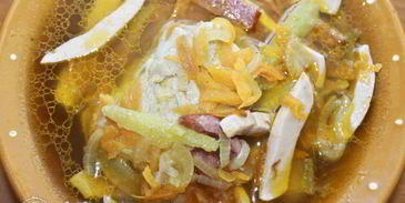 мясная солянка с колбасами