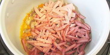 мясная солянка в мультиварке