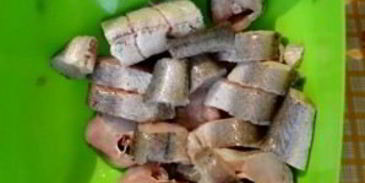 рыбная солянка с крабовыми палочками