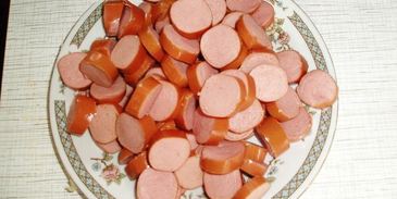 солянка из капусты с сосисками