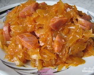 Солянка из капусты с сосиской в мультиварке