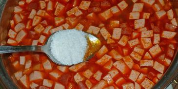 солянка классическая с колбасой