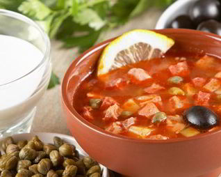 Солянка с картошкой в мультиварке