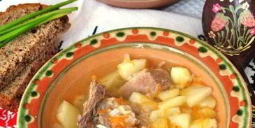 суп деревенский в горшочках