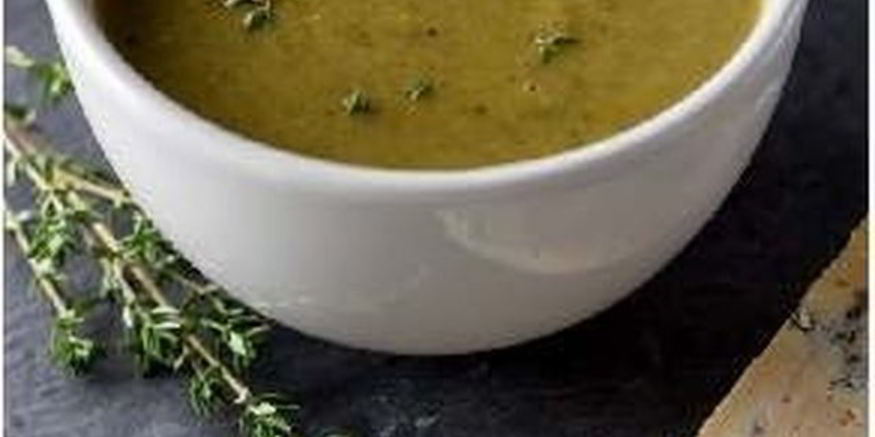 Рецепт супа из сыра с плесенью и шпината