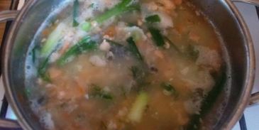 детский суп-пюре из кижуча с зеленью