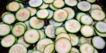 летний суп-пюре из картофеля и цукини