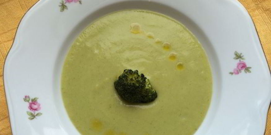 Рецепт супа-пюре из брокколи с сыром