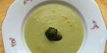 суп-пюре из брокколи с сыром