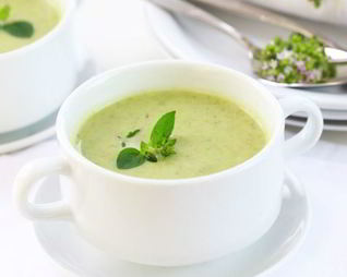 Суп-пюре из цветной капусты и брокколи