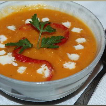 Суп-пюре из запеченной тыквы с перцами