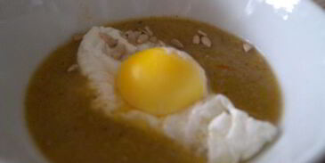 суп-пюре со сладким перцем, спаржевой фасолью и грибами