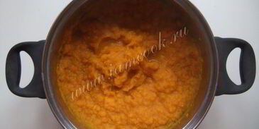 тыквенный суп-пюре с кокосовым молоком и имбирем