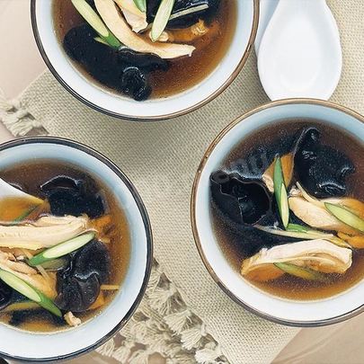 Суп с древесными грибами