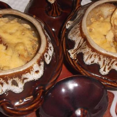 Сырно-луковый суп с чесночными гренками