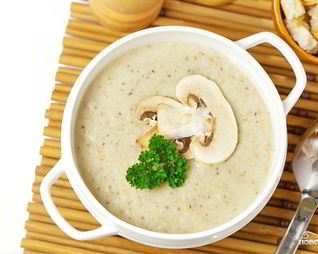 Сырный крем-суп с шампиньонами