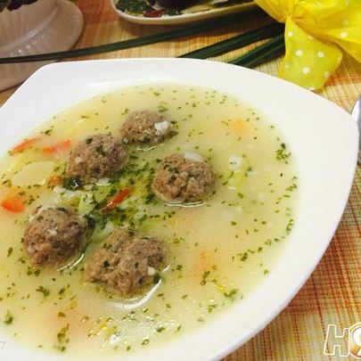 Сырный суп с фрикадельками