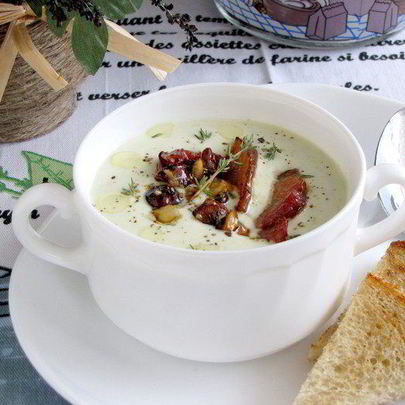 Сырный суп с грудинкой